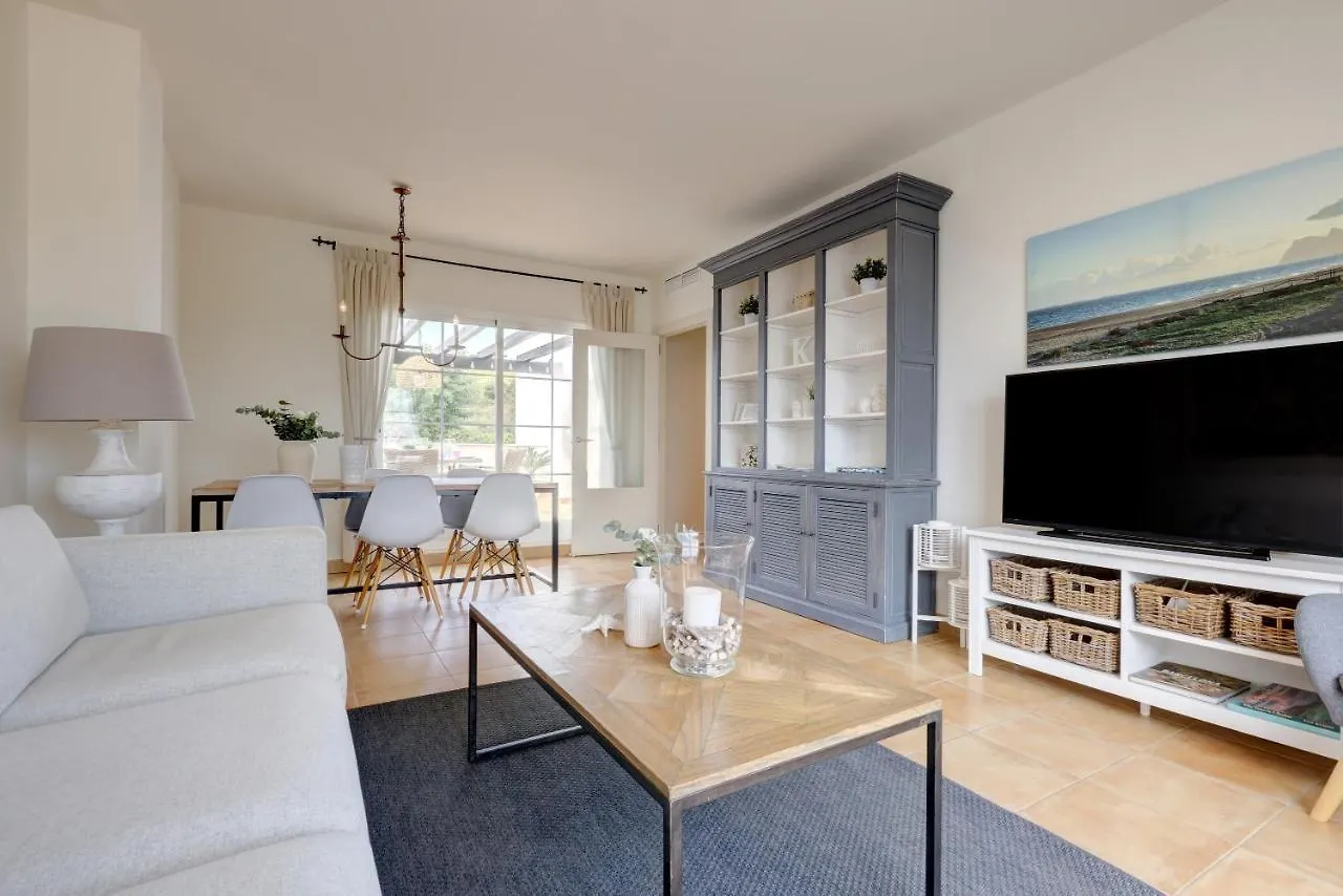Penthouse Apartment In Alcaidesa Spain